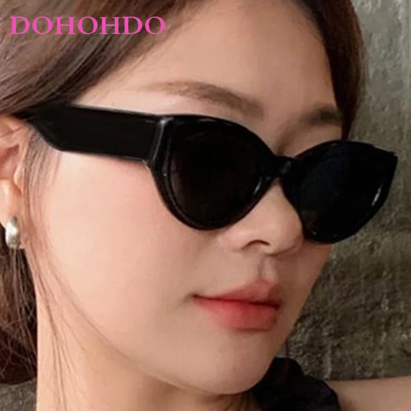 Vintage Luxury Cat Eye Oval Sunglasses Women Men Fashion Trend Brand Designer Classic Outdoors Driving Shades Sun Glasses UV400
Vintage Luxury Cat Eye Oval Sunglasses Women Men Fashion Trend Brand Designer Classic Outdoors Driving Shades Sun Glasses UV400