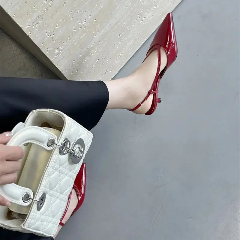 Red Heels Woman Pointed Toe Low Heels Pumps Summer Slingback Shoes Comfort Ladies Office Shoes Plus Size 42 43 Black
Red Heels Woman Pointed Toe Low Heels Pumps Summer Slingback Shoes Comfort Ladies Office Shoes Plus Size 42 43 Black
