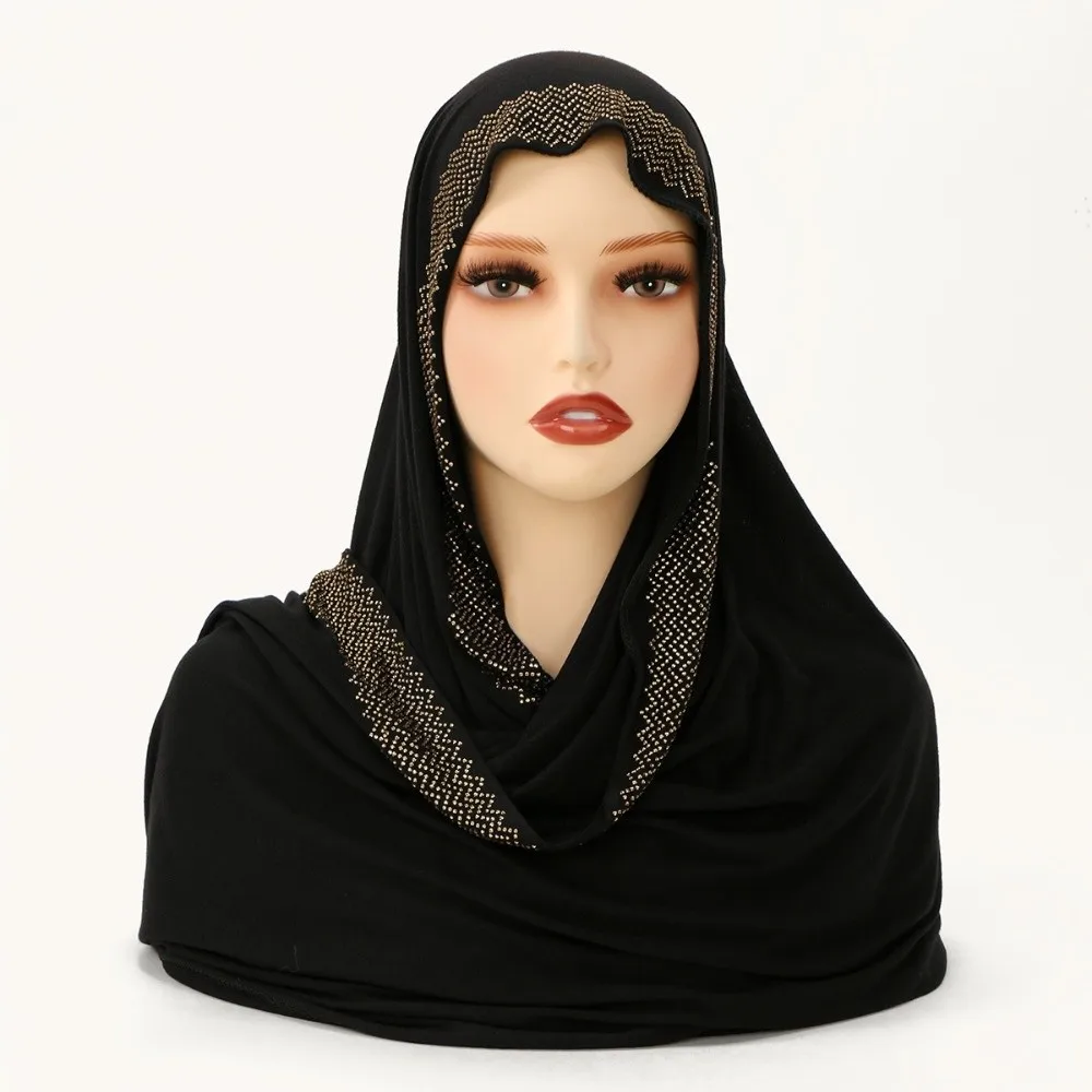Breathable Rhinestone Chiffon Hijab Scarf Long Solid Color Smooth Silk Headscarf Lightweight Polyester Thin Large Shawl
Breathable Rhinestone Chiffon Hijab Scarf Long Solid Color Smooth Silk Headscarf Lightweight Polyester Thin Large Shawl