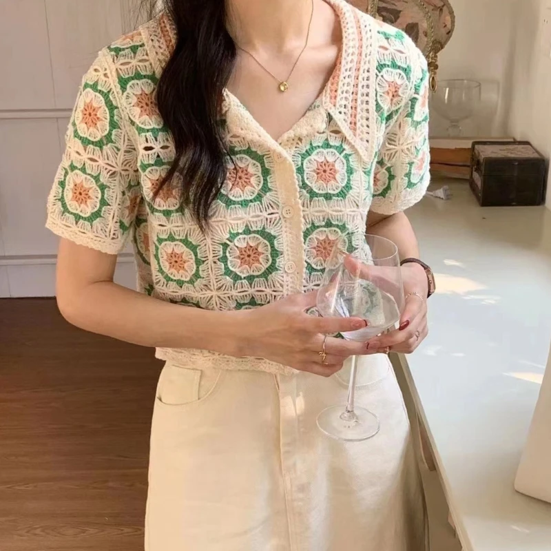 E15E Women Summer Vintage Crochet Knit Short Sleeve Cardigan Crop Top Lapel Button Down Embroidery Geometric Loose T-Shirts
E15E Women Summer Vintage Crochet Knit Short Sleeve Cardigan Crop Top Lapel Button Down Embroidery Geometric Loose T-Shirts