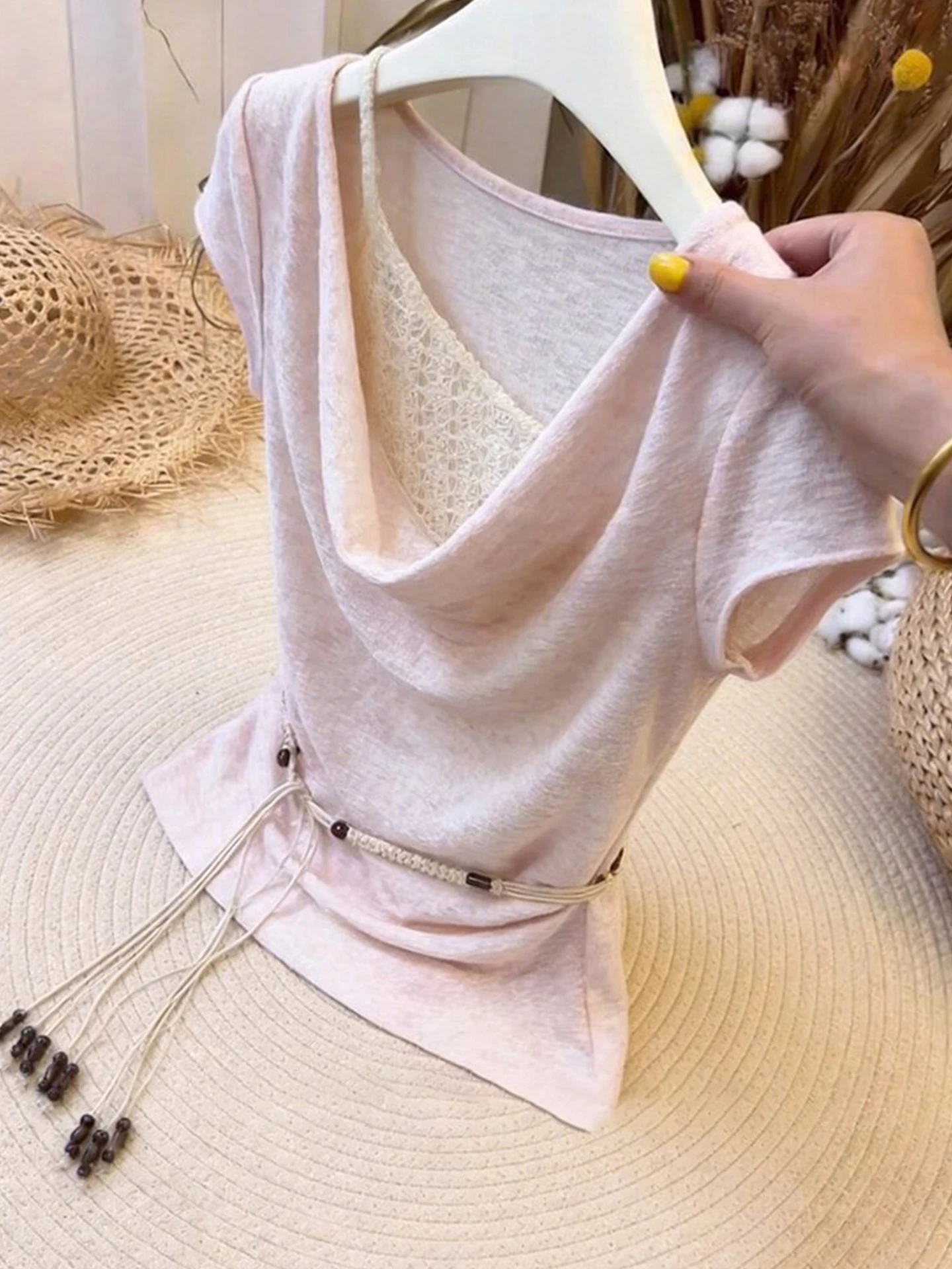 Sweet Soft Style Short Sleeve T-Shirt Fake Two-Piece Summer Slim Fit Flattering Lightweight Color Women's Top
Sweet Soft Style Short Sleeve T-Shirt Fake Two-Piece Summer Slim Fit Flattering Lightweight Color Women's Top