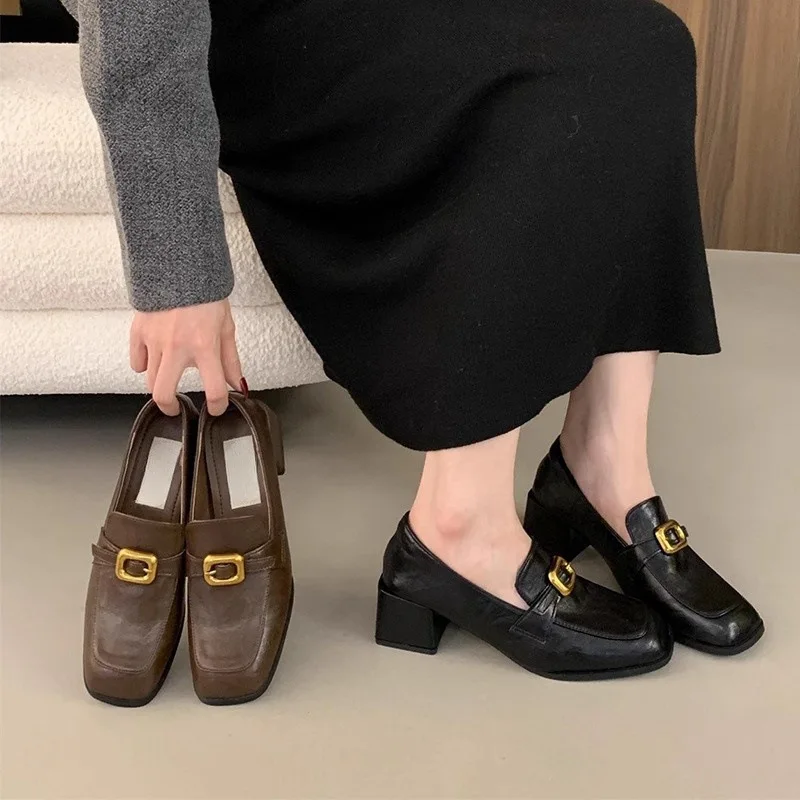 Women's Mary Jane Shoes 2025 Spring New High Heels Pointy Chunky Heels Women Shoes Retro Black Heels for Woman Zapatillas Mujer
Women's Mary Jane Shoes 2025 Spring New High Heels Pointy Chunky Heels Women Shoes Retro Black Heels for Woman Zapatillas Mujer