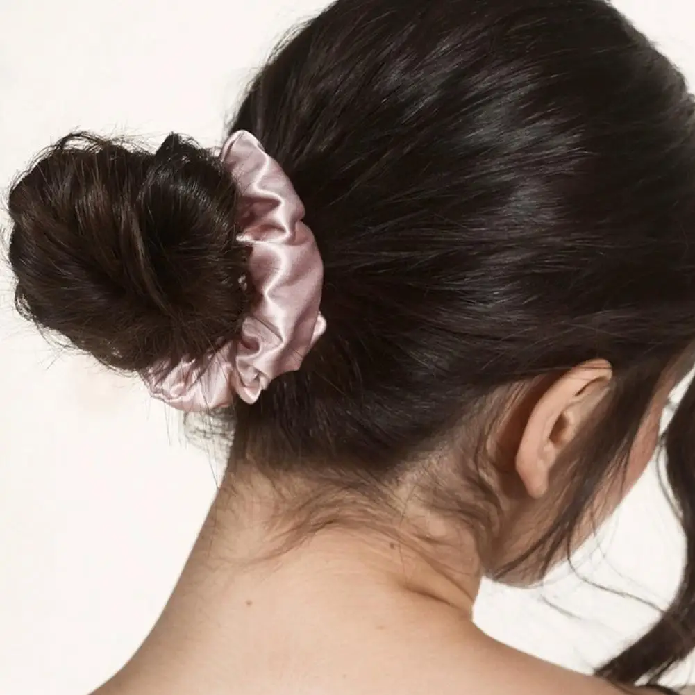 Elegant Satin Hair Band Solid Color Textured Headwrap Oversized High-end Hair Circle For Women Fashion Hair Rope Headband Q2p0
Elegant Satin Hair Band Solid Color Textured Headwrap Oversized High-end Hair Circle For Women Fashion Hair Rope Headband Q2p0
