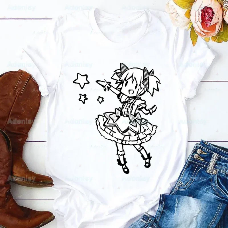 Madoka Magica Puella MagiMan T Shirt Girl Harajuku Mahou Shoujo Kyubey Homura Hakemi Kaname Mami Graphic Tops Kawaii T-shirt
Madoka Magica Puella MagiMan T Shirt Girl Harajuku Mahou Shoujo Kyubey Homura Hakemi Kaname Mami Graphic Tops Kawaii T-shirt