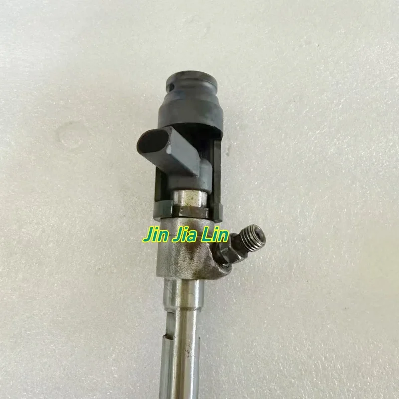 Specialized Socket for Siemens Injector Solenoid Disassembly & Installation
Specialized Socket for Siemens Injector Solenoid Disassembly & Installation