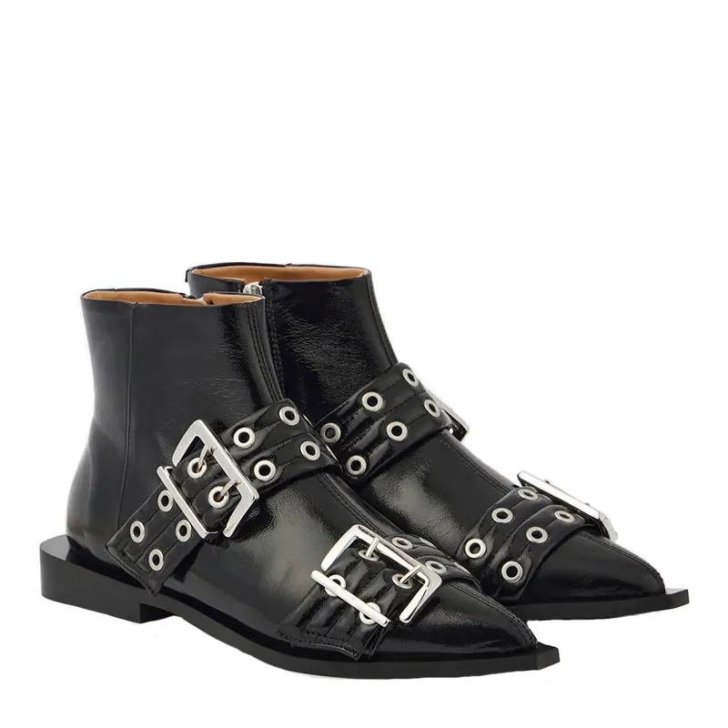 Female boots with pointed rivets and belt buckles, thick high-heeled short boots with fashionable side zippers
Female boots with pointed rivets and belt buckles, thick high-heeled short boots with fashionable side zippers