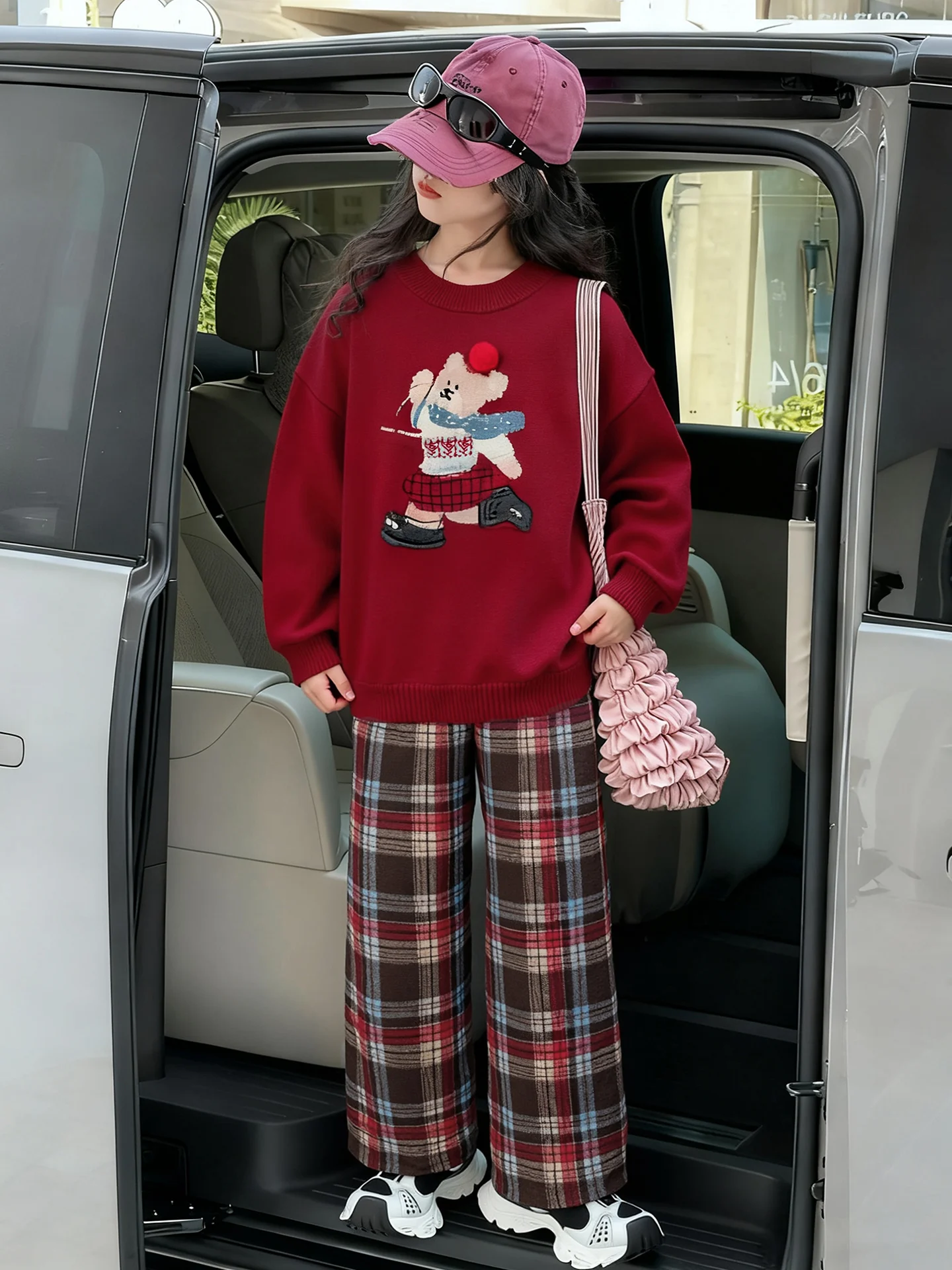 Thiened Fce Girls Outfit Autumn Winter Plaid Pants Sweater Two-Piece Set Korean Sle Casual Wear for Little Girls
Thiened Fce Girls Outfit Autumn Winter Plaid Pants Sweater Two-Piece Set Korean Sle Casual Wear for Little Girls
