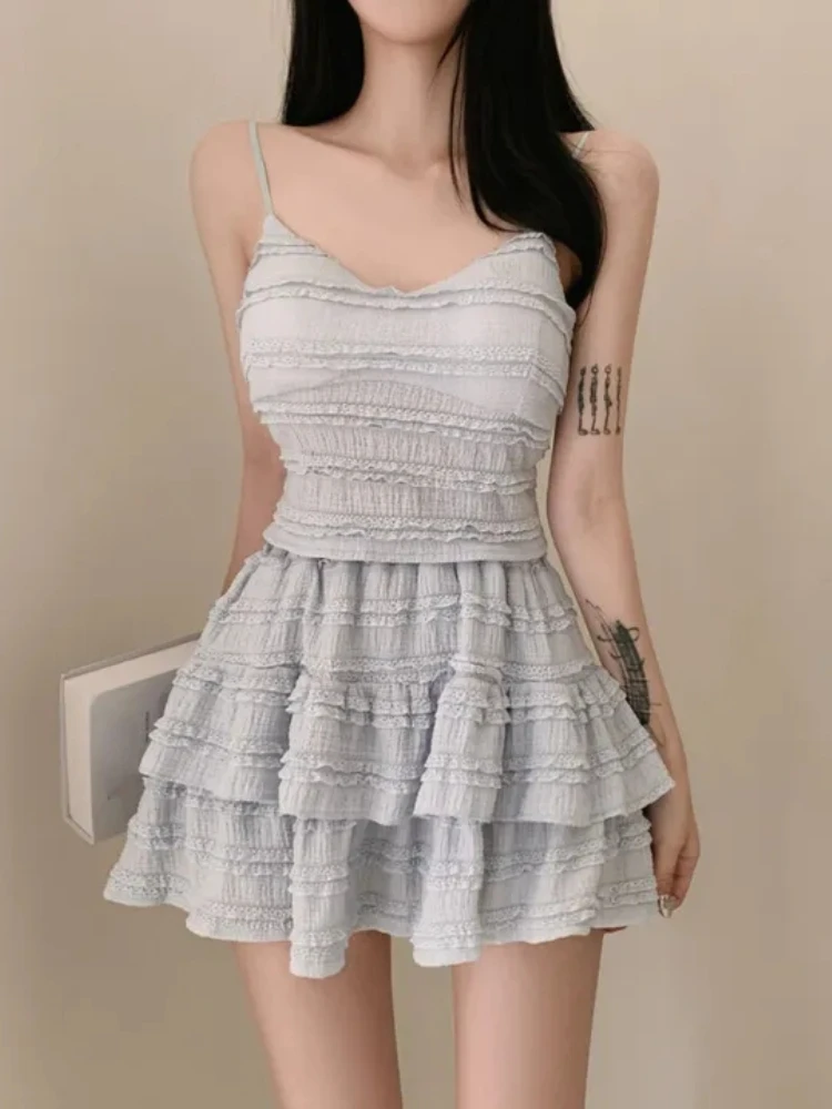 Summer Sweet Sleeveless 2 Piece Set Women Aesthetic Sexy Pleated Slim Skirt Suit Party Female Korean Fashion Vintage A Line Sets
Summer Sweet Sleeveless 2 Piece Set Women Aesthetic Sexy Pleated Slim Skirt Suit Party Female Korean Fashion Vintage A Line Sets