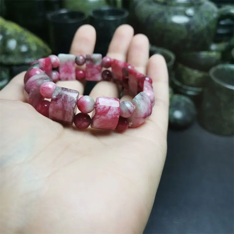 Natural Peach Blossom Jade Bracelet Jewelry for Men and Women Fashion Trend Joker
Natural Peach Blossom Jade Bracelet Jewelry for Men and Women Fashion Trend Joker