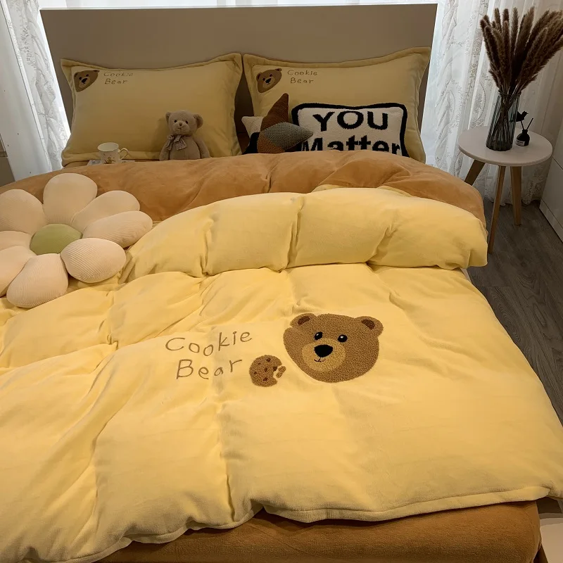 Winter Thickened Milk Fiber Four-Piece Children's Coral Fleece Duvet Cover Three-Piece Bed Sheet Cartoon Cute Bedding
Winter Thickened Milk Fiber Four-Piece Children's Coral Fleece Duvet Cover Three-Piece Bed Sheet Cartoon Cute Bedding