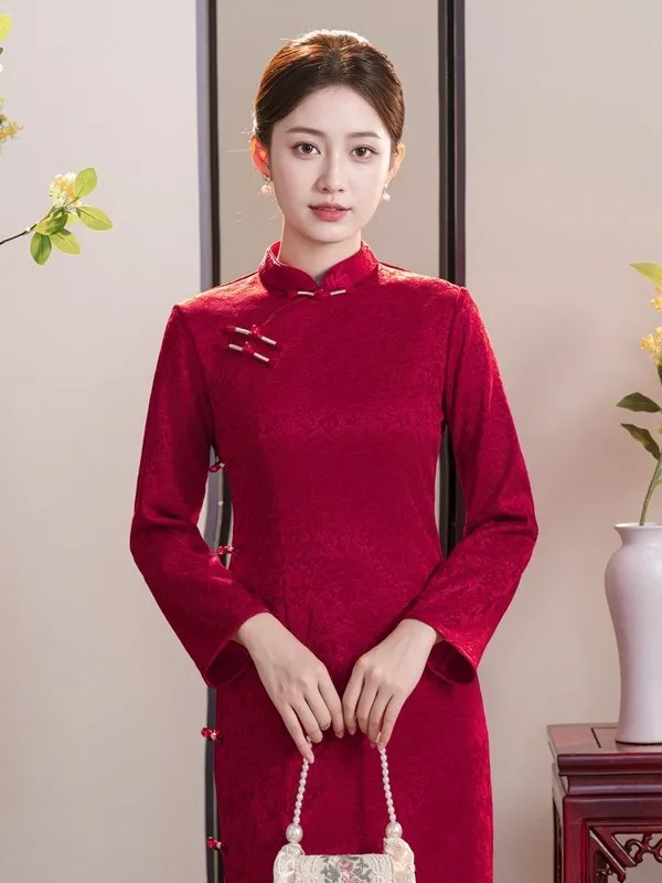 Красное свадебное ципао с длинными рукавами, на флисовой подкладке, утепленное, для беременных, зимнее, с высоким разрезом, для повседневной носки
Красное свадебное ципао с длинными рукавами, на флисовой подкладке, утепленное, для беременных, зимнее, с высоким разрезом, для повседневной носки