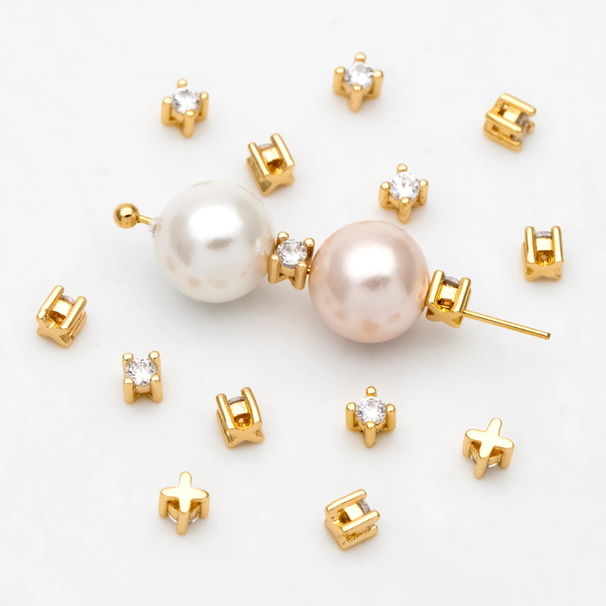 10pcs CZ Paved Cube Beads 2.5mm, 18K Gold Plated Brass Spacer Beads, For Jewelry Making Diy Material Supplies (GB-3192)
10pcs CZ Paved Cube Beads 2.5mm, 18K Gold Plated Brass Spacer Beads, For Jewelry Making Diy Material Supplies (GB-3192)