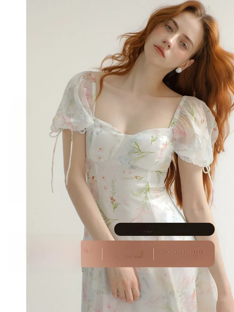 Elegant White Floral Print Princess Dress Women's Summer Fashion High Waist A-Line Skirt Bubble Sleeve Sweet Style Dress
Elegant White Floral Print Princess Dress Women's Summer Fashion High Waist A-Line Skirt Bubble Sleeve Sweet Style Dress