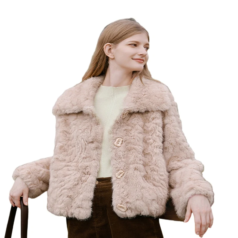 Zhang Yuxi's same style of Xiangying fur coat for women, eco-friendly fur, 2025 winter new pink fur one-piece short style
Zhang Yuxi's same style of Xiangying fur coat for women, eco-friendly fur, 2025 winter new pink fur one-piece short style