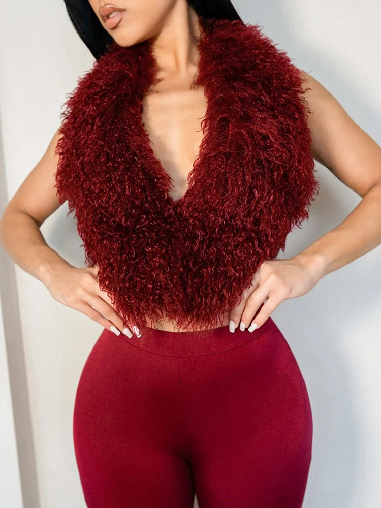 Macheda Sexy Hipster 2 Piece Set Women Fluff Patchwork Halter Backless Crop Tops+Solid Skinny Peach Hip Pants Street Fashion Set
Macheda Sexy Hipster 2 Piece Set Women Fluff Patchwork Halter Backless Crop Tops+Solid Skinny Peach Hip Pants Street Fashion Set