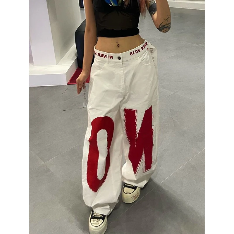 Women White Letter Print Y2k Baggy Jeans 2000s Style Denim Trouser Harajuku Vintage Oversize Hip Hop Jeans Pants Autumn
Women White Letter Print Y2k Baggy Jeans 2000s Style Denim Trouser Harajuku Vintage Oversize Hip Hop Jeans Pants Autumn