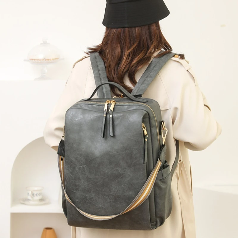 2025 New Women's Backpack Retro Style Backpack Multifunction PU Fashion Women's Bags Travel Function Backpack
2025 New Women's Backpack Retro Style Backpack Multifunction PU Fashion Women's Bags Travel Function Backpack