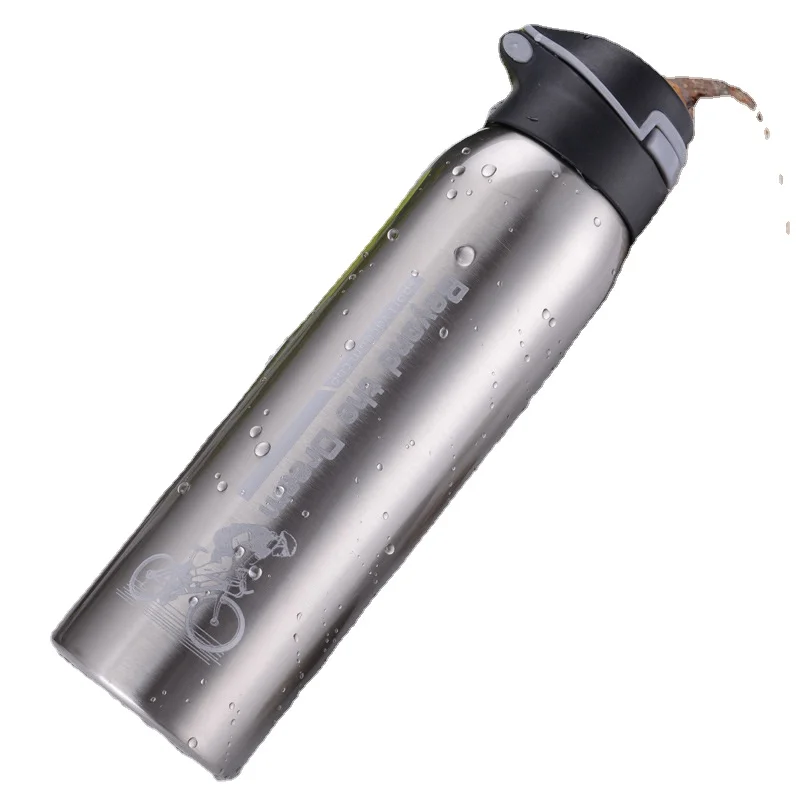 Large Capacity Sports Water Bottle Cold Insulation Riding Kettle Bike Special Water Cup for Mountain Bikes and Road Bikes
Large Capacity Sports Water Bottle Cold Insulation Riding Kettle Bike Special Water Cup for Mountain Bikes and Road Bikes