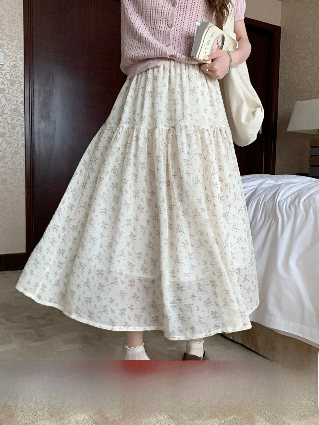Loose A-Line Long Skirt with Elastic Waist Purple Floral Print Teenage Sweet Girl Style Breathable Cotton Polyester Blend
Loose A-Line Long Skirt with Elastic Waist Purple Floral Print Teenage Sweet Girl Style Breathable Cotton Polyester Blend