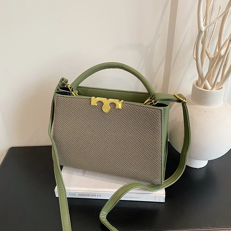 Paris Fashion Designer Elegant Handbag Classic Vintage Luxury Women Leisure Business Messenger Bag Capacity
Paris Fashion Designer Elegant Handbag Classic Vintage Luxury Women Leisure Business Messenger Bag Capacity