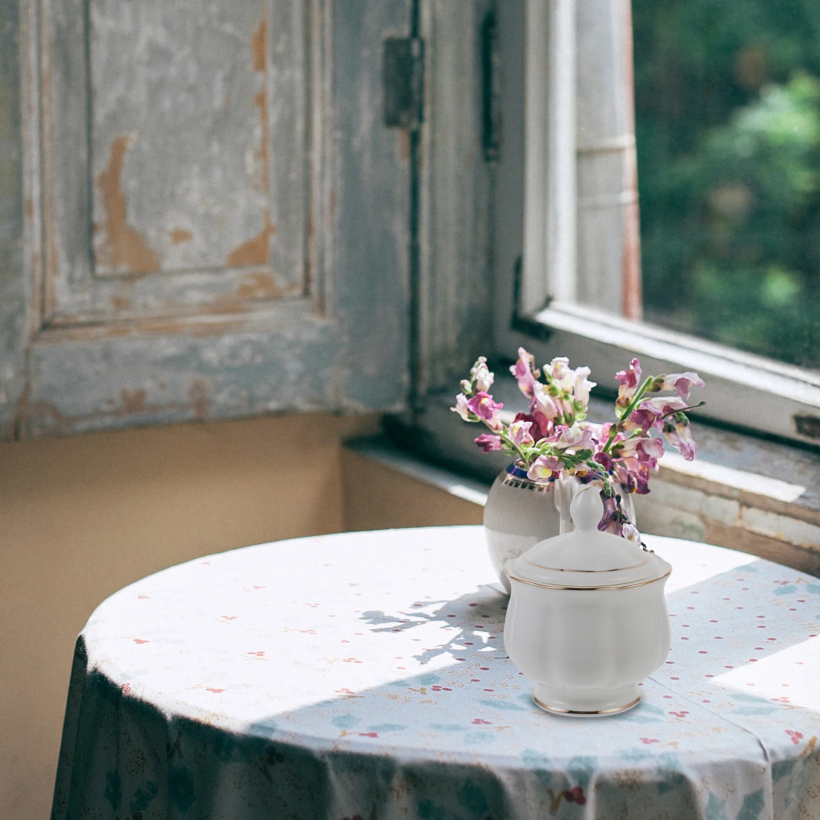 Ceramic Sugar Bowl with Lid Smooth Candy Sugar Container Household Condiment Jar Kitchen Storage Canister
Ceramic Sugar Bowl with Lid Smooth Candy Sugar Container Household Condiment Jar Kitchen Storage Canister