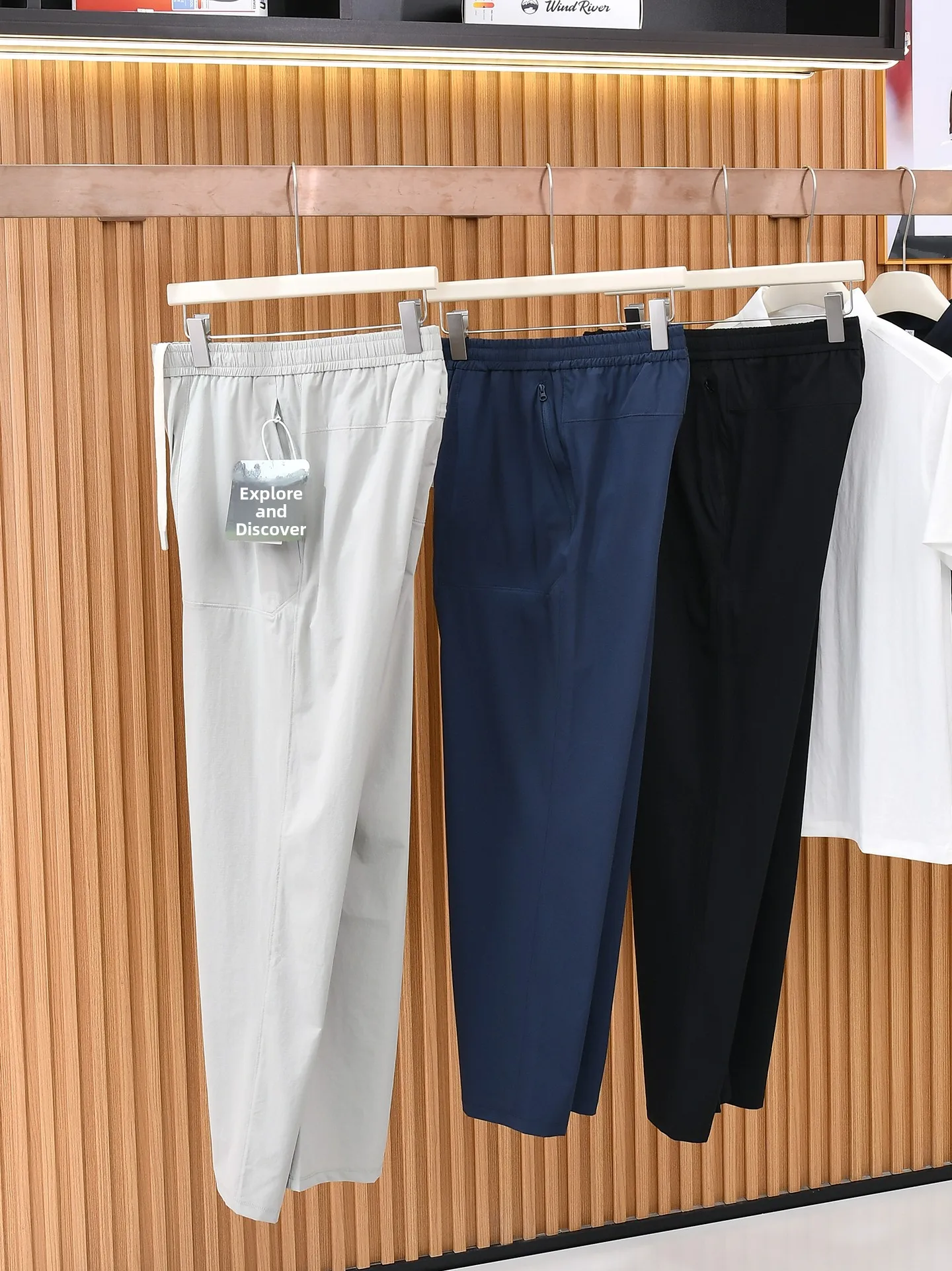 Lightweight Breathable Quick Dry 3D Tailored Men's Summer Outdoor Sports Casual Long Pants Straight Leg Trendy Style
Lightweight Breathable Quick Dry 3D Tailored Men's Summer Outdoor Sports Casual Long Pants Straight Leg Trendy Style