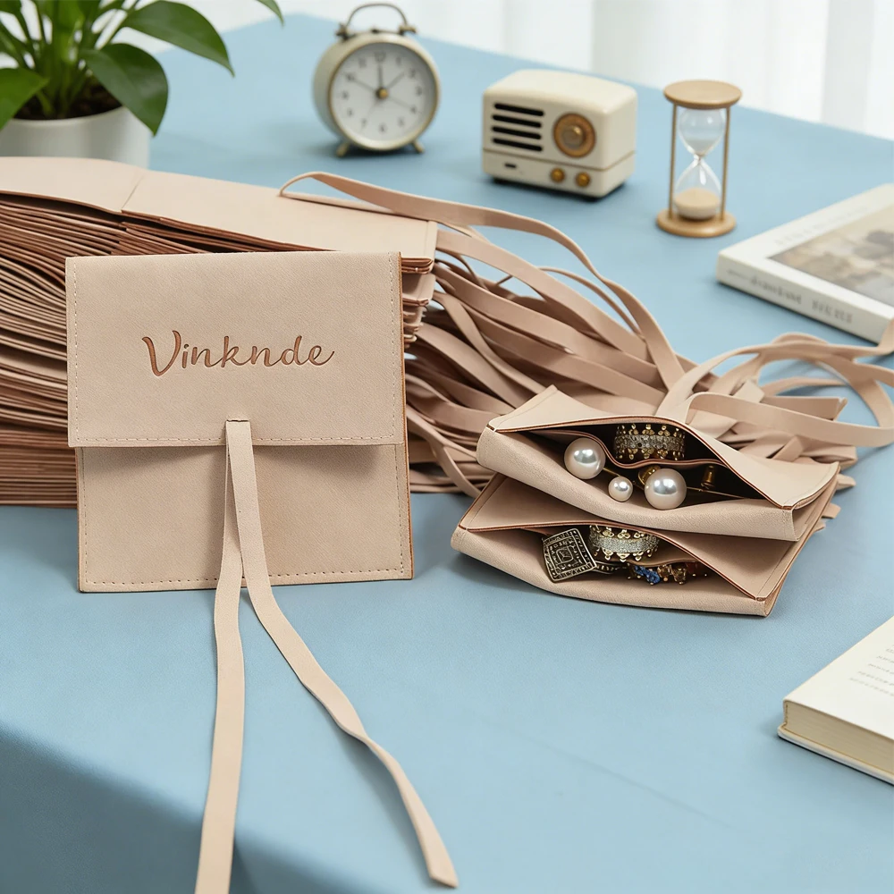 New Microfiber Velvet Flannel Jewelry Bag Creativity With Bow Ribbon Compartments Jewellry Earrings Rings Pouch Bags Custom Logo
New Microfiber Velvet Flannel Jewelry Bag Creativity With Bow Ribbon Compartments Jewellry Earrings Rings Pouch Bags Custom Logo