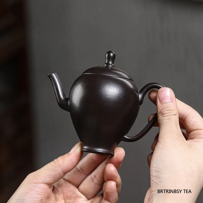 140ml Handmade Yixing Zisha Teapot Chinese Tradition Tea Pot Beauty Tea Infuser Kettle Household Teaware Purple Clay Tea Set
140ml Handmade Yixing Zisha Teapot Chinese Tradition Tea Pot Beauty Tea Infuser Kettle Household Teaware Purple Clay Tea Set