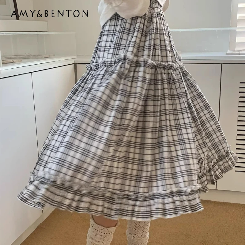 Оригинальная женская юбка в стиле ретро с черно-белым клетчатым узором, оборками и листовидным краем, весна-лето, новая коллекция, универсальная модель для девушек и женщин
Оригинальная женская юбка в стиле ретро с черно-белым клетчатым узором, оборками и листовидным краем, весна-лето, новая коллекция, универсальная модель для девушек и женщин