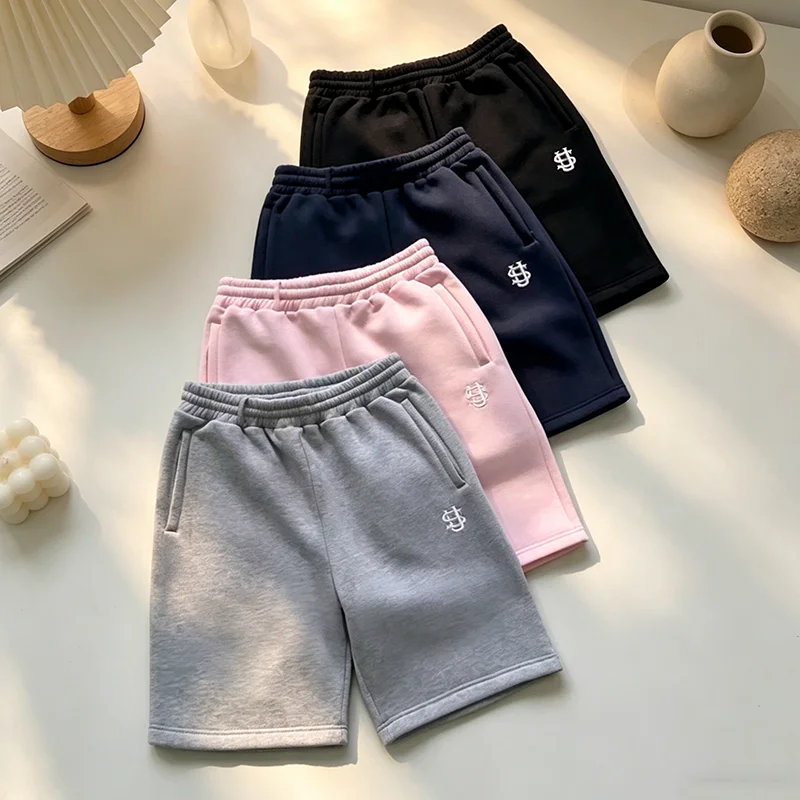 Summer new letter pattern embroidered decorative casual shorts with elastic mid waist solid color versatile lightweight
Summer new letter pattern embroidered decorative casual shorts with elastic mid waist solid color versatile lightweight