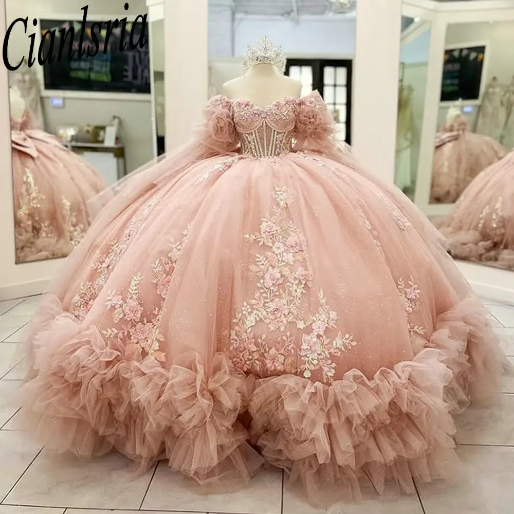 Розовые платья Quinceanera со съемными рукавами и бантом, бальное платье с аппликацией, кружевные плиссированные милые 15-е годы, мексиканские индивидуальные заказы
Розовые платья Quinceanera со съемными рукавами и бантом, бальное платье с аппликацией, кружевные плиссированные милые 15-е годы, мексиканские индивидуальные заказы