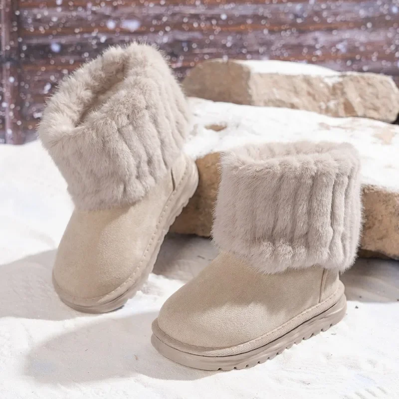 Уличные зимние термосапоги для девочек, классические бежевые мягкие детские модные зимние ботильоны, теплые пушистые повседневные детские хлопковые сапоги
Уличные зимние термосапоги для девочек, классические бежевые мягкие детские модные зимние ботильоны, теплые пушистые повседневные детские хлопковые сапоги