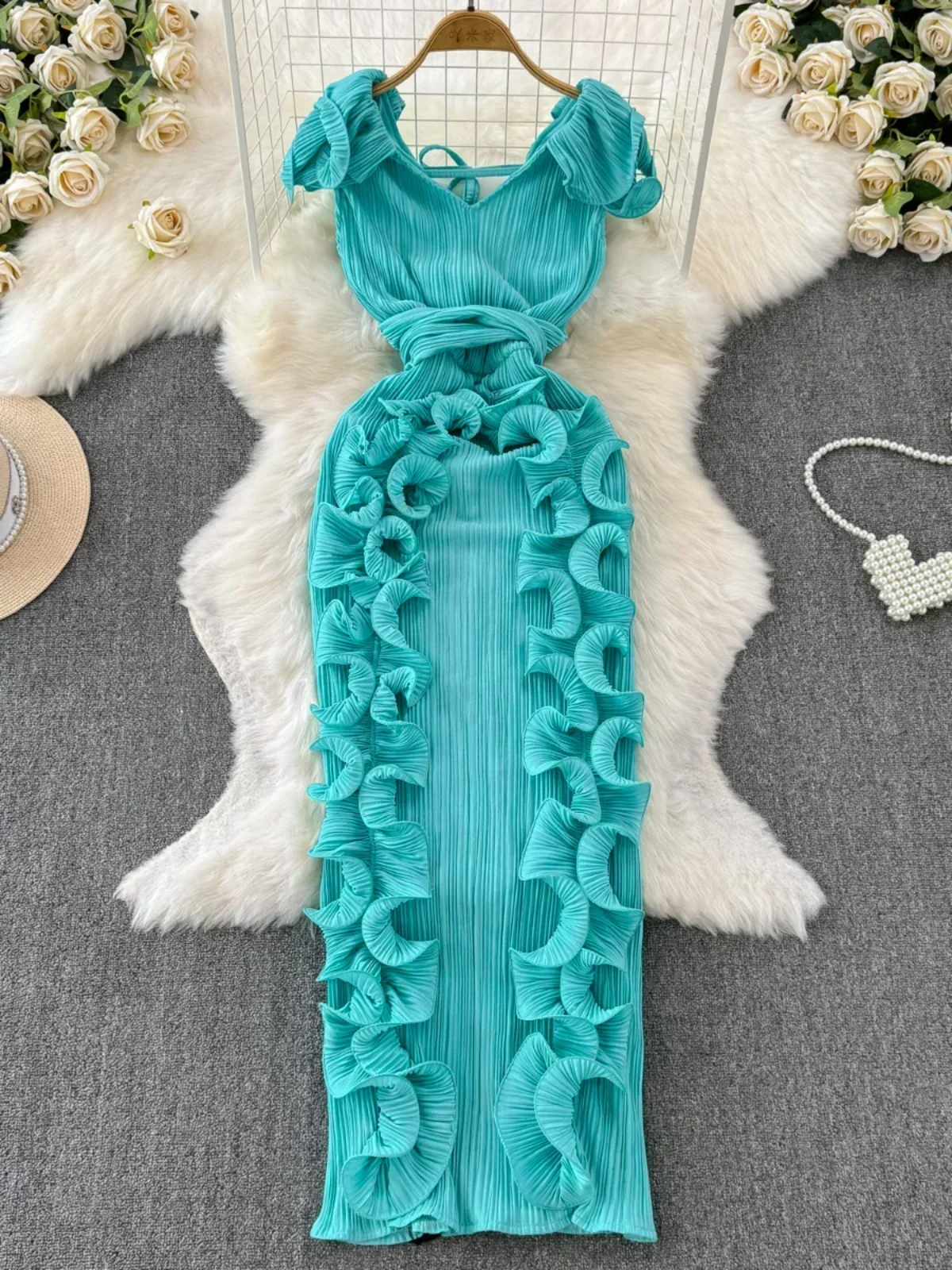 Banquet Evening Dress High end Light Luxury Folded 3D Ruffle Edge V-neck Short Sleeve Slim Fit Elegant Long Dresses for Women
Banquet Evening Dress High end Light Luxury Folded 3D Ruffle Edge V-neck Short Sleeve Slim Fit Elegant Long Dresses for Women