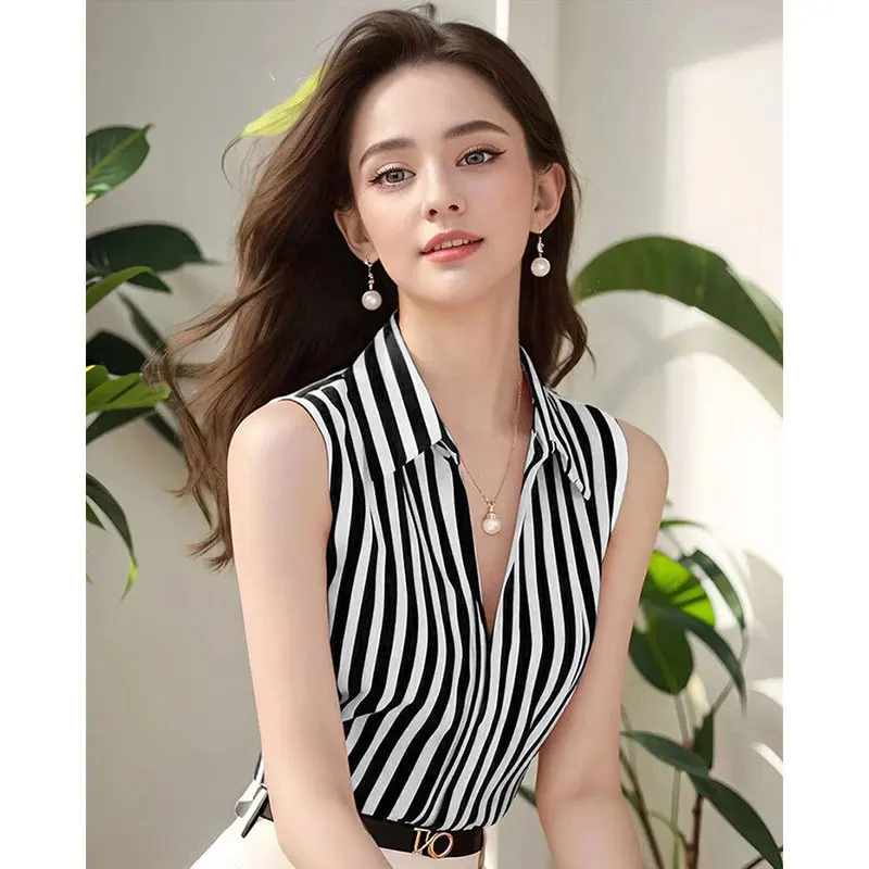 Women Clothes Summer Casual Fashion Simplicity Striped Sleeveless Shirts Women's Trend Elegant Temperament All-match Sexy Tops
Women Clothes Summer Casual Fashion Simplicity Striped Sleeveless Shirts Women's Trend Elegant Temperament All-match Sexy Tops