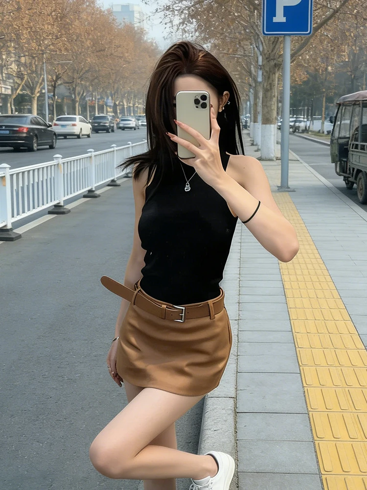 Black Sleeveless Strap Vest Top And Skirt Set Women's Summer Slimming High Waist Fashionable Two-Piece Suit Anti-Wrinkle Short
Black Sleeveless Strap Vest Top And Skirt Set Women's Summer Slimming High Waist Fashionable Two-Piece Suit Anti-Wrinkle Short