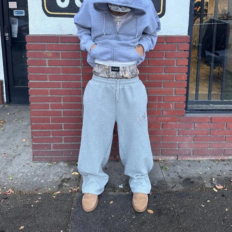 Mens Clothing Patterned Embroidered Double Waist Lace-up Wide Leg Pants Men's Sports Jogging Baggy Pants Hombre Autumn/Winter
Mens Clothing Patterned Embroidered Double Waist Lace-up Wide Leg Pants Men's Sports Jogging Baggy Pants Hombre Autumn/Winter