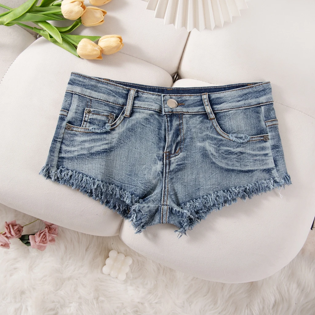 Fashionable Low-Waist Ripped Women's Denim Shorts Sexy Summer Hot Pants European And American Style New Arrival шорты джинсовые
Fashionable Low-Waist Ripped Women's Denim Shorts Sexy Summer Hot Pants European And American Style New Arrival шорты джинсовые