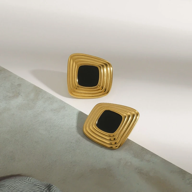 PRISCA | Black Stud Earring New Stainless Steel Women Resin Trendy Daily Jewelry 18k Gold Waterproof
PRISCA | Black Stud Earring New Stainless Steel Women Resin Trendy Daily Jewelry 18k Gold Waterproof
