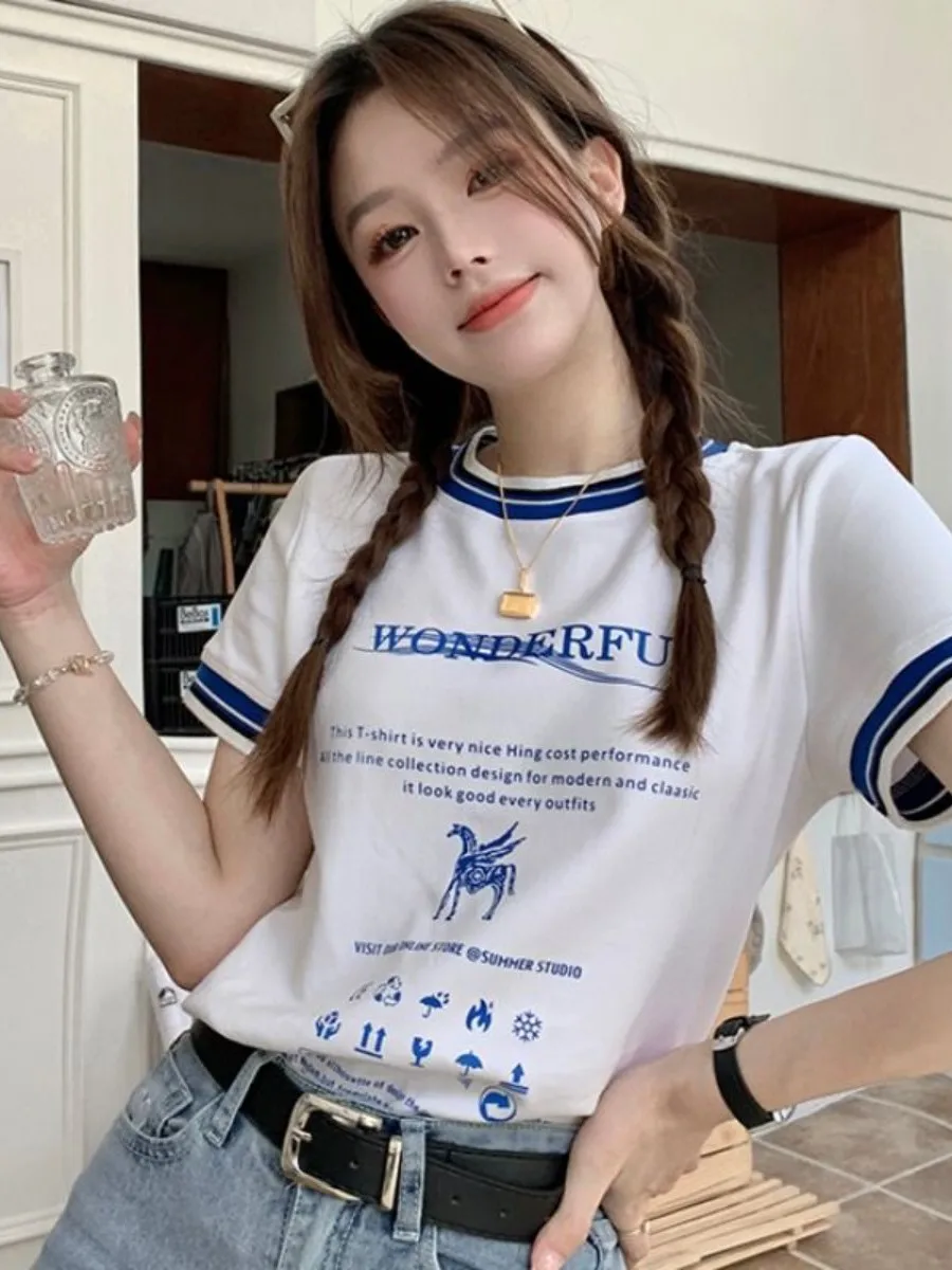 College Style Color Block Short Sleeve T-Shirt Women's Summer Design Slimming Sweet And Spicy Letter Short Top Trendy
College Style Color Block Short Sleeve T-Shirt Women's Summer Design Slimming Sweet And Spicy Letter Short Top Trendy