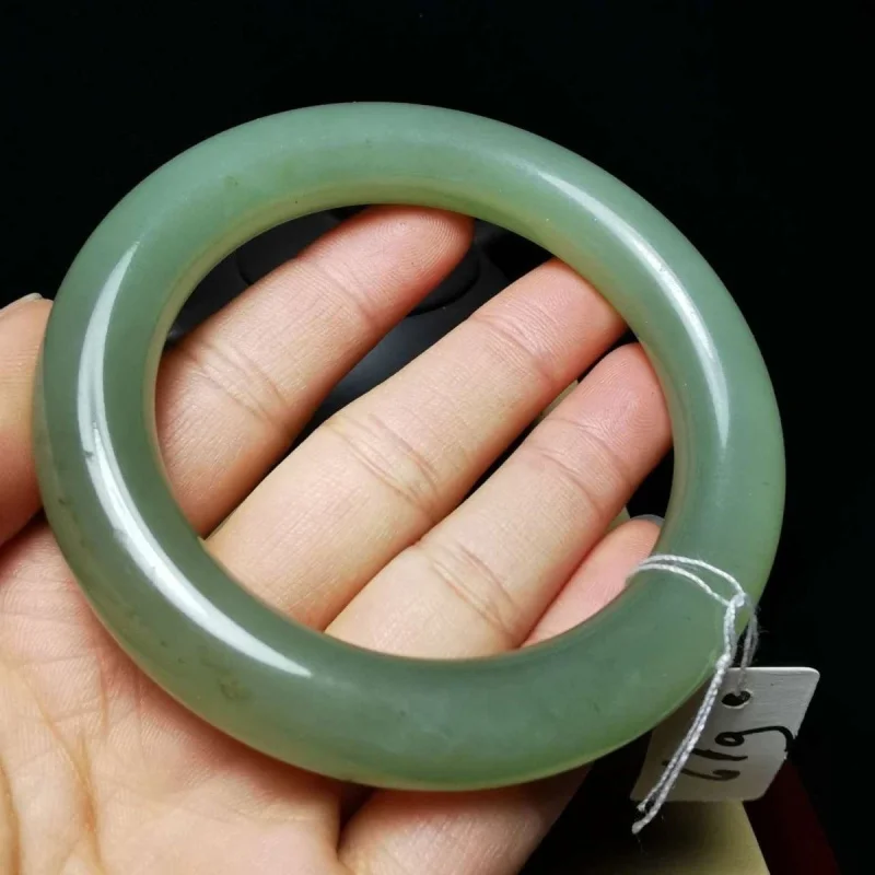 Thick Round Bracelet, Hotan Jade Bangle, Fashionable and Versatile Style
Thick Round Bracelet, Hotan Jade Bangle, Fashionable and Versatile Style