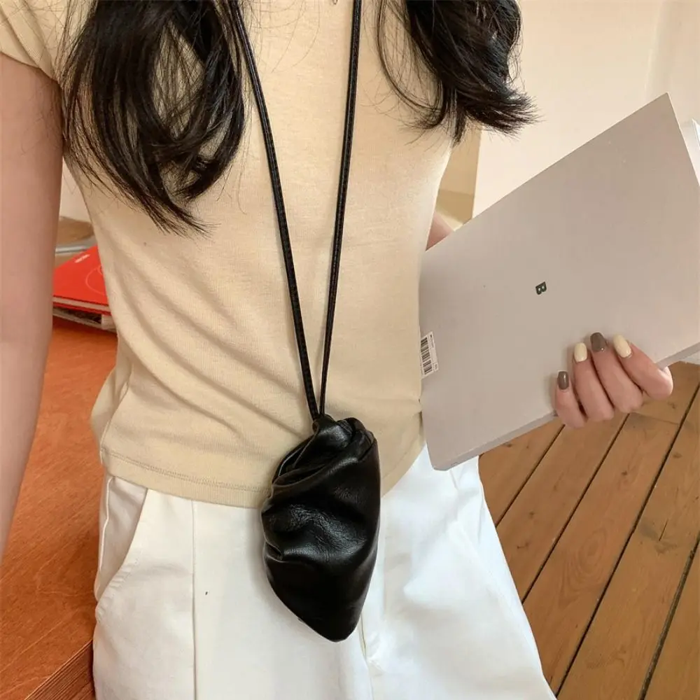 Fashion PU Leather PU Mini Cloud Bag Mini Purse Lanyard Wallet Solid Color Lipstick Storage Bag Hanging Neck Coin Purse Shopping
Fashion PU Leather PU Mini Cloud Bag Mini Purse Lanyard Wallet Solid Color Lipstick Storage Bag Hanging Neck Coin Purse Shopping