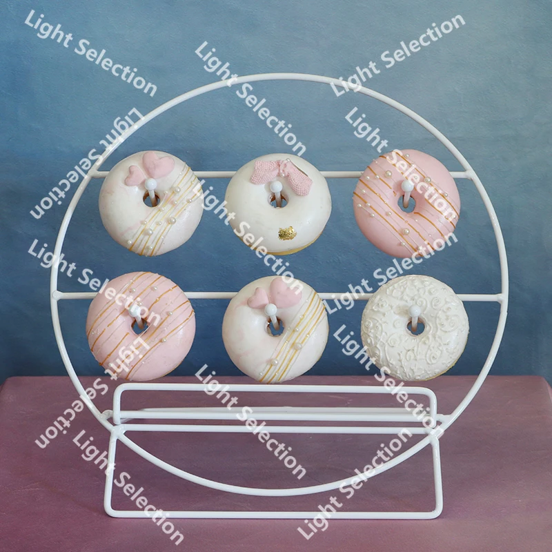 Wrought iron dessert table ornament folding donut rack wedding party bagel display rack table decoration
Wrought iron dessert table ornament folding donut rack wedding party bagel display rack table decoration