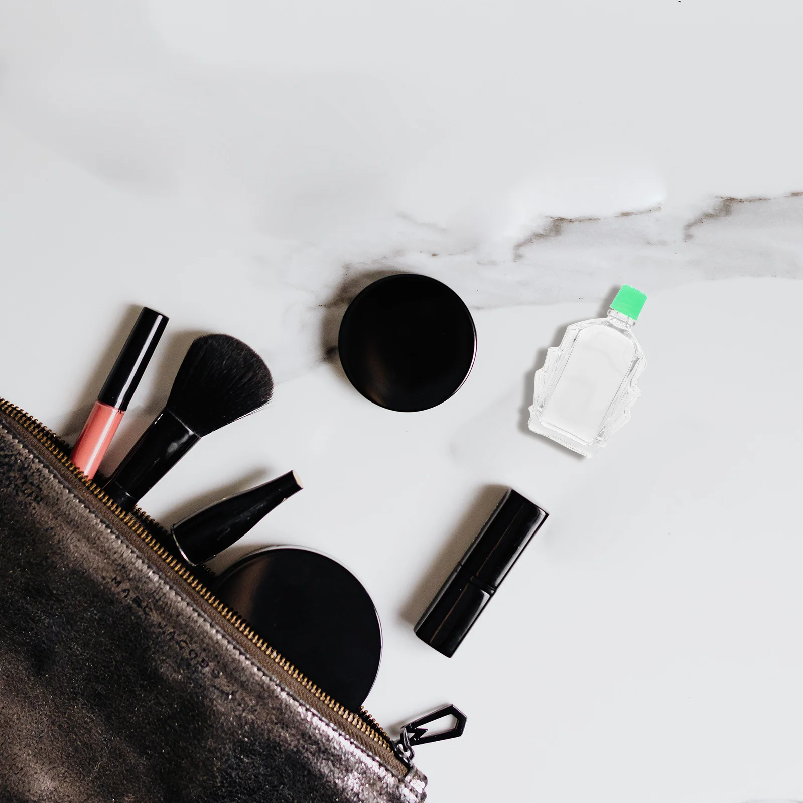 10Pcs Wind Essential Oil Bottle Mini Empty Durable Glass Container Portable for Medicinal Cool Balm Oils Essential Oil Bottle
10Pcs Wind Essential Oil Bottle Mini Empty Durable Glass Container Portable for Medicinal Cool Balm Oils Essential Oil Bottle