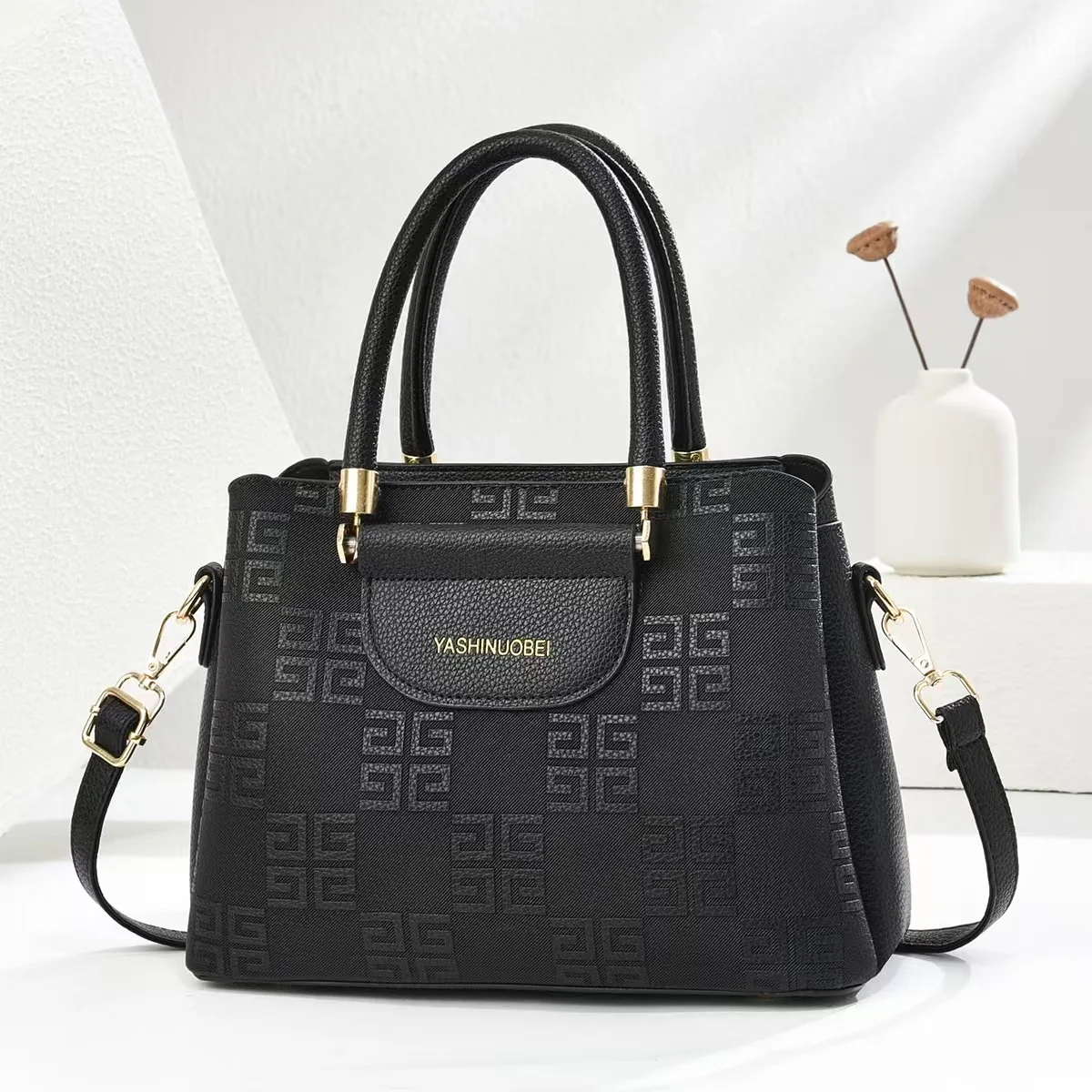 Элегантная сумочка с тиснением макарон 2025 г. — стильная сумка через плечо, минималистичный женский кошелек через плечо
Элегантная сумочка с тиснением макарон 2025 г. — стильная сумка через плечо, минималистичный женский кошелек через плечо