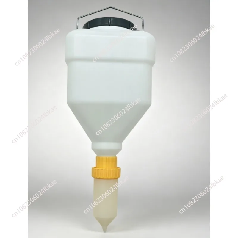 Food Grade Hanging Sauce Dispenser Large Capacity Vertical Condiment Storage Container
Food Grade Hanging Sauce Dispenser Large Capacity Vertical Condiment Storage Container
