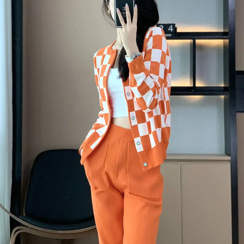 Tracksuit Winter Spring Solid Single Breasted Suit Korea Fashion Women Fleece 2 Pieces Set Sports Sweatshirts Sweatpants T548
Tracksuit Winter Spring Solid Single Breasted Suit Korea Fashion Women Fleece 2 Pieces Set Sports Sweatshirts Sweatpants T548