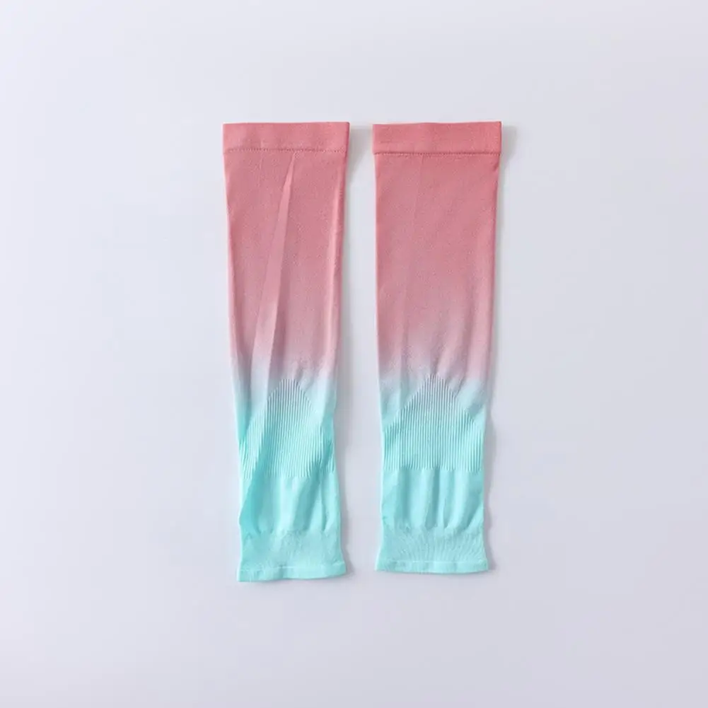 Ice Silk Arm Covers Gradient Color Uv Protection Arm Sleeves for Outdoor Sports Cycling Breathable Ice Arm Covers for Driving
Ice Silk Arm Covers Gradient Color Uv Protection Arm Sleeves for Outdoor Sports Cycling Breathable Ice Arm Covers for Driving