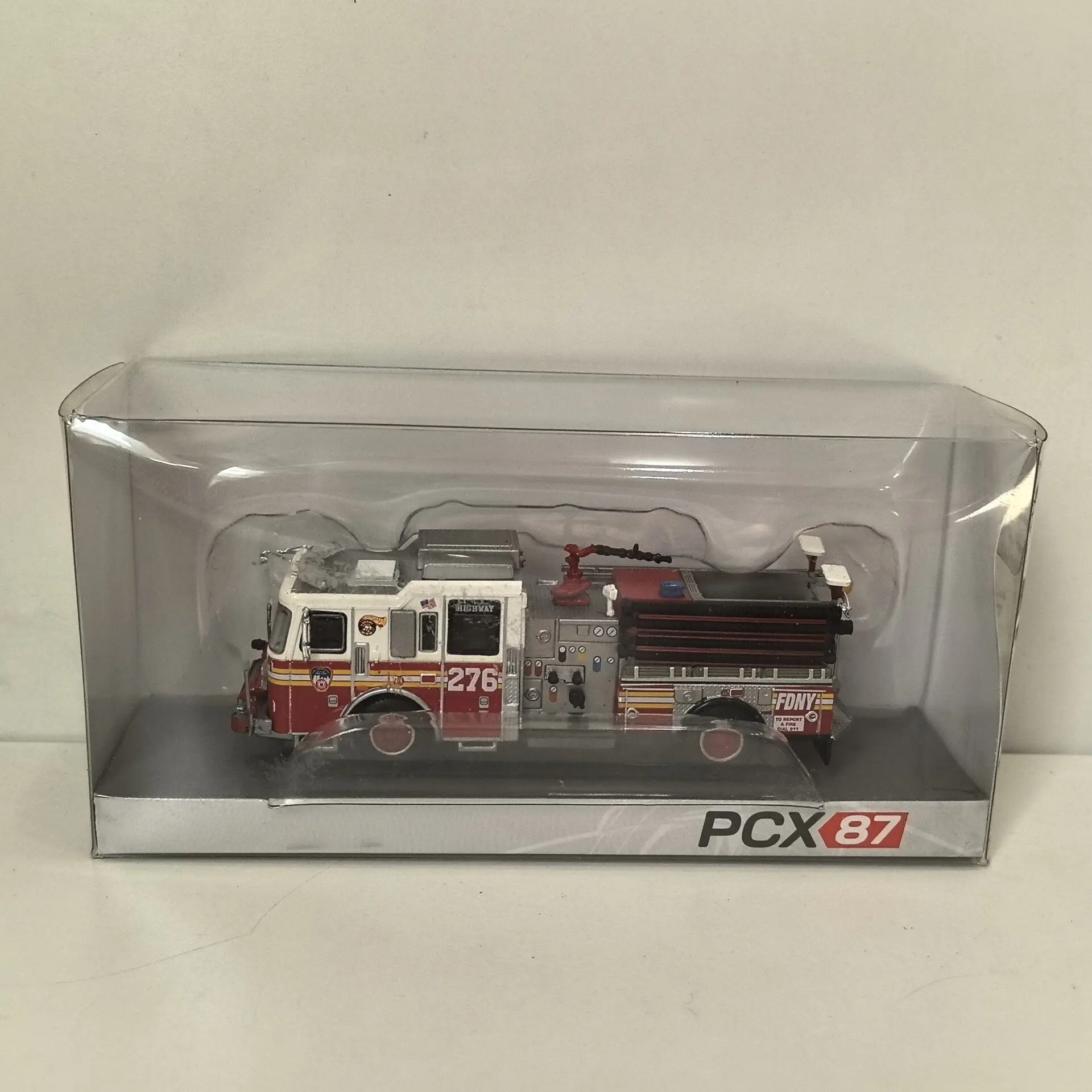 PCX HO 1/87 Scale SEAGRAVE MARAUDER II ENGINE FDNY 276 Plastic Car Model
PCX HO 1/87 Scale SEAGRAVE MARAUDER II ENGINE FDNY 276 Plastic Car Model