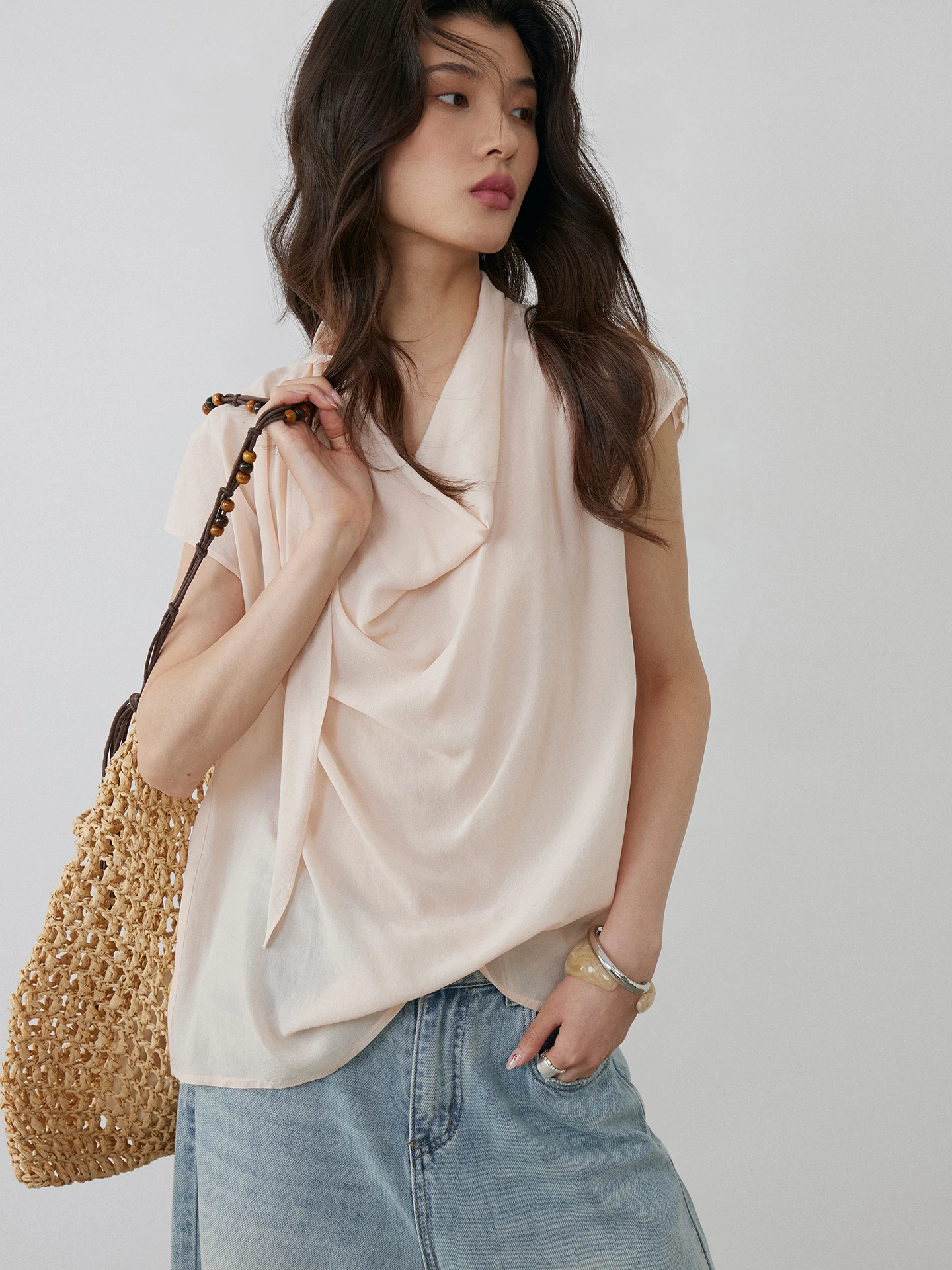 KEARA Women's Loose Fit Silk Lyocell Shirt Summer Commute Pure Color Fleece Sleeve Shirt Breathable Comfortable Short Sleeve
KEARA Women's Loose Fit Silk Lyocell Shirt Summer Commute Pure Color Fleece Sleeve Shirt Breathable Comfortable Short Sleeve