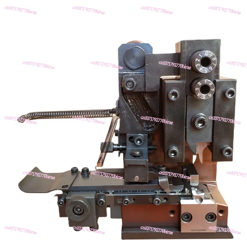 OTP Transverse Send Die Cassette Die Terminal Machine Die Automatic Crimping
OTP Transverse Send Die Cassette Die Terminal Machine Die Automatic Crimping